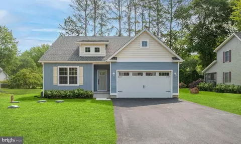 7 Cedarwood Dr, Lewes, DE 19958