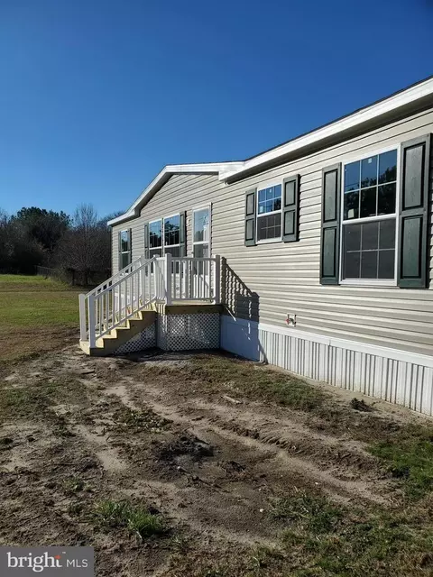 11542 Karen Ln, Bridgeville, DE 19933