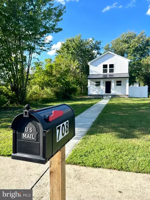 708 Willow St, Ellendale, DE 19941