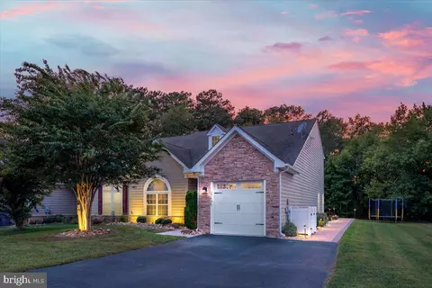 37494 Oliver Dr, Selbyville, DE 19975