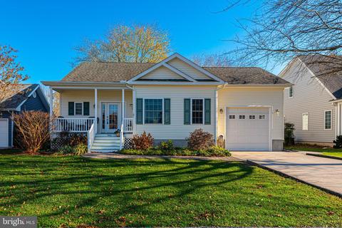 966 Tortoise St, Bethany Beach, DE 19930
