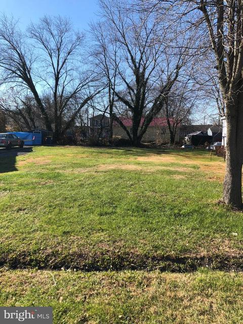 5 Booker St, Georgetown, DE 19947