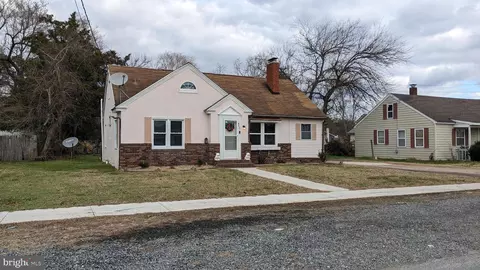 8437 Nylon Ave, Seaford, DE 19973