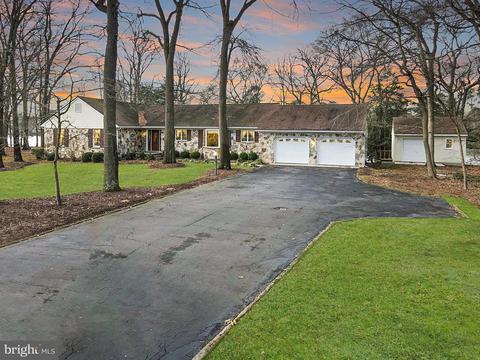 30808 Cypress Ln, Laurel, DE 19956