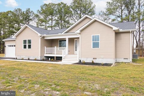 133 Hollywood Dr, Ocean View, DE 19970