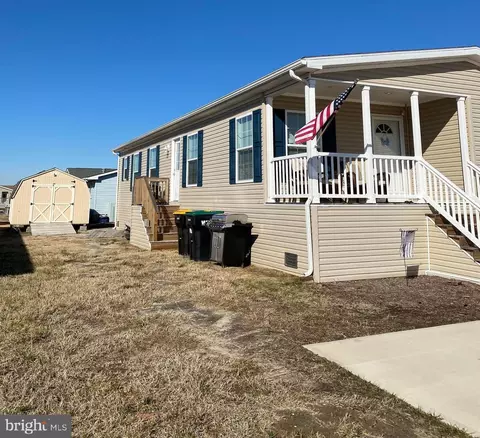 35571 Pine Dr, Millsboro, DE 19966
