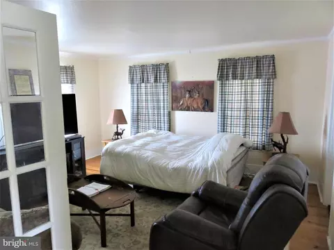 Bedroom - 25418 Draper Rd, Milton, DE 19968 photo 1 of 6