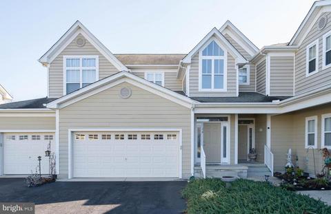 16 Kingston Ter #204D, Milford, DE 19963