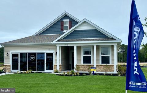 37004 Beach Club Ave, Ocean View, DE 19970