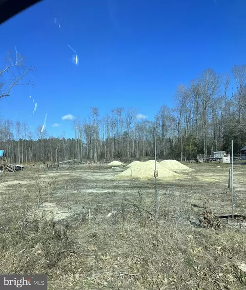 30 Cedar Creek Avenue, Georgetown, DE 19947