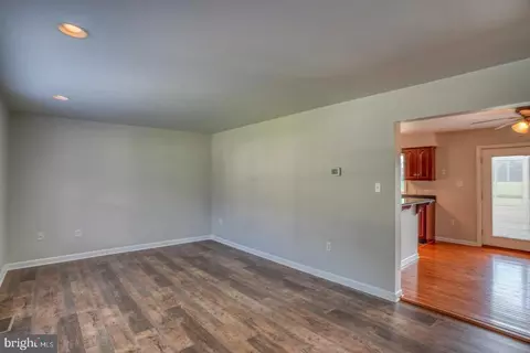 19469 Shady Rest Ln, Milton, DE 19968