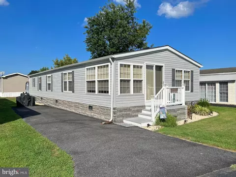34 Colonial Ln, Rehoboth Beach, DE 19971