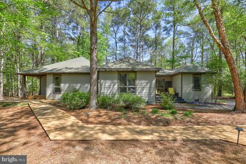 15 Bridge Rd, Bethany Beach, DE 19930