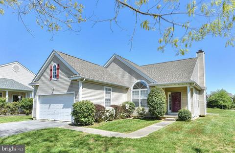 6 Avebury Ct, Rehoboth Beach, DE 19971