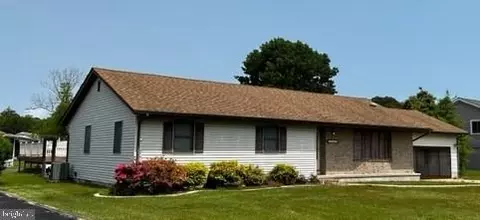 31478 River Dr, Ocean View, DE 19970