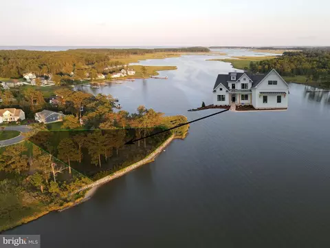 23744 Herring Reach Ct, Lewes, DE 19958