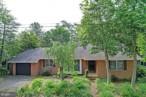 34 Kent St, Rehoboth Beach, DE 19971