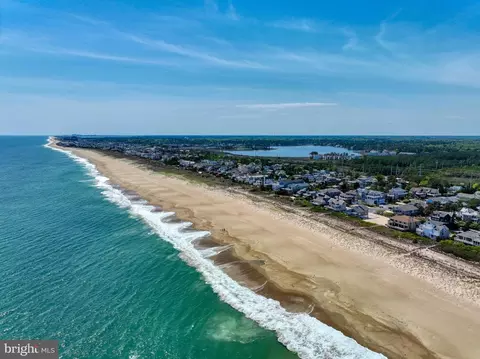 39733 Seaside Dr, Bethany Beach, DE 19930 photo 11