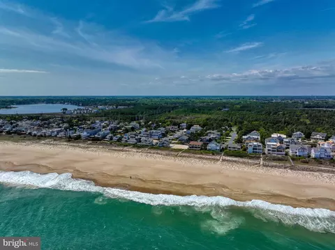 39733 Seaside Dr, Bethany Beach, DE 19930 photo 10