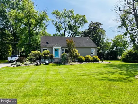 56 Lighthouse Rd, Selbyville, DE 19975