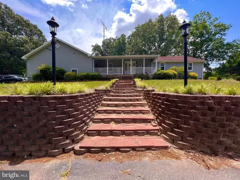 23601 Dove Rd, Seaford, DE 19973
