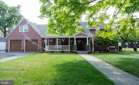 45 Read St, Seaford, DE 19973