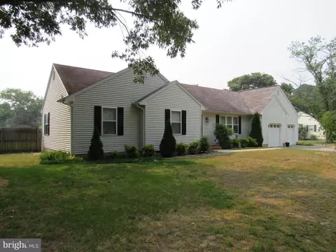28940 Johnsons Dr, Seaford, DE 19973