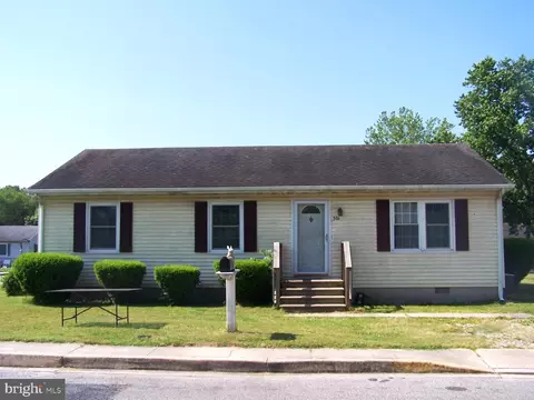 501 Center St, Laurel, DE 19956 photo 5