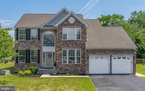 1 Sumter Ct, Ocean View, DE 19970