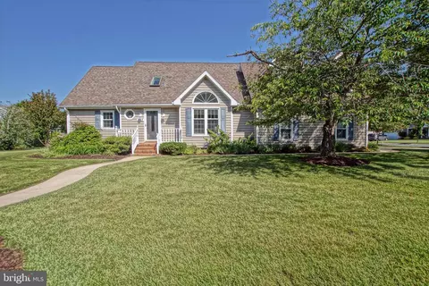 202 Ocean View Blvd, Lewes, DE 19958