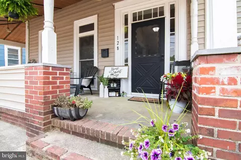 128 N Pine St, Seaford, DE 19973