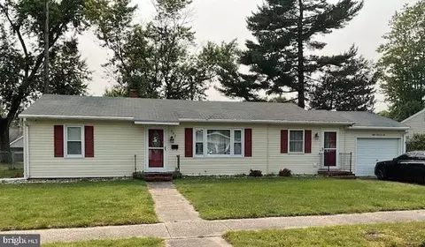 802 W Ivy Dr, Seaford, DE 19973