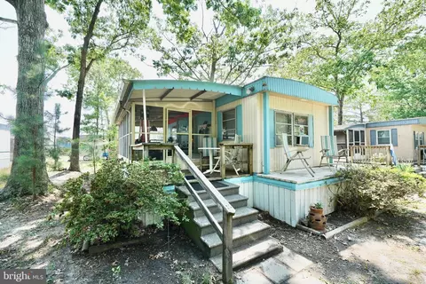 38403 Raccoon Rd #6932, Ocean View, DE 19970