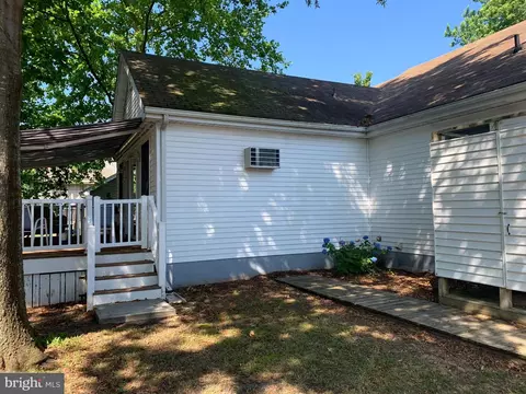 206 Chad Pl, Ocean View, DE 19970 photo 8