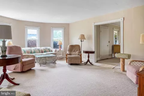 56 Central Ave, Ocean View, DE 19970 photo 2