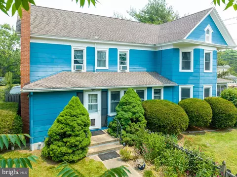 56 Central Ave, Ocean View, DE 19970