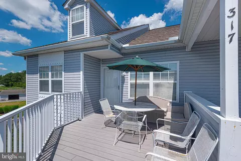 30381 Crowley Dr #317, Ocean View, DE 19970