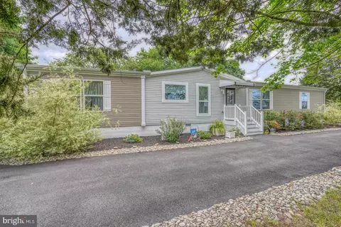 12421 N Old State Rd, Ellendale, DE 19941