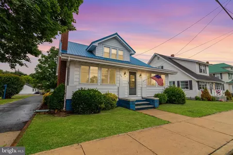 404 E Market St, Greenwood, DE 19950