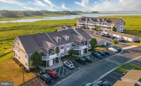 37460 Pettinaro Dr #6803, Ocean View, DE 19970