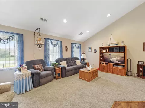 30056 W Mill Run, Milton, DE 19968 photo 3