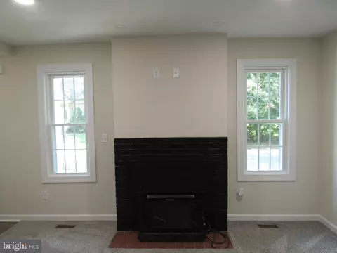 703 S Wilson St, Laurel, DE 19956 photo 21