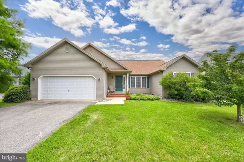 30 Clamshell Ln, Frankford, DE 19945