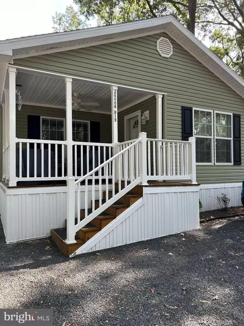35008 North Dr, Lewes, DE 19958