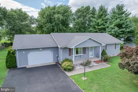 13 Lexington Dr, Milford, DE 19963