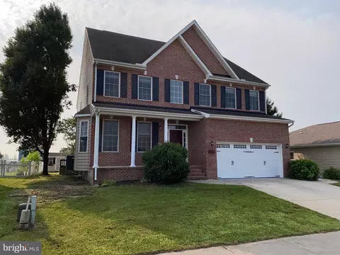 303 Planters Dr, Seaford, DE 19973