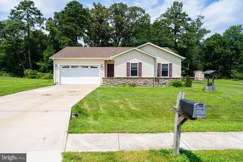 26320 Gabby Ln, Georgetown, DE 19947