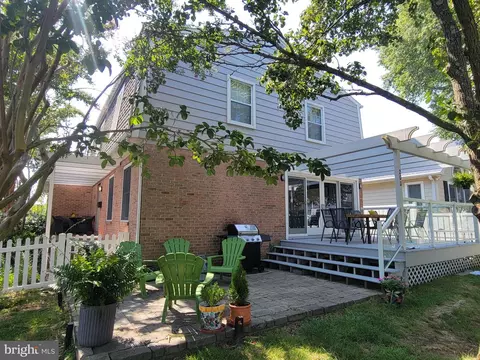 200 Country Club Dr, Rehoboth Beach, DE 19971