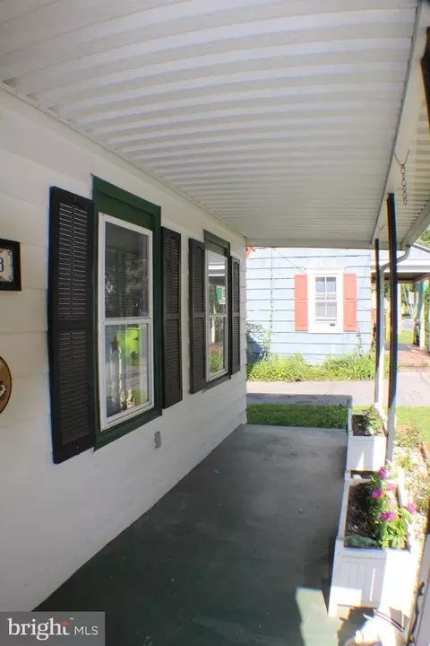 108 Atlantic St, Milton, DE 19968 photo 5