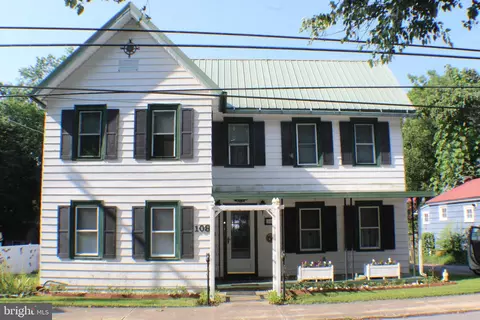 108 Atlantic St, Milton, DE 19968